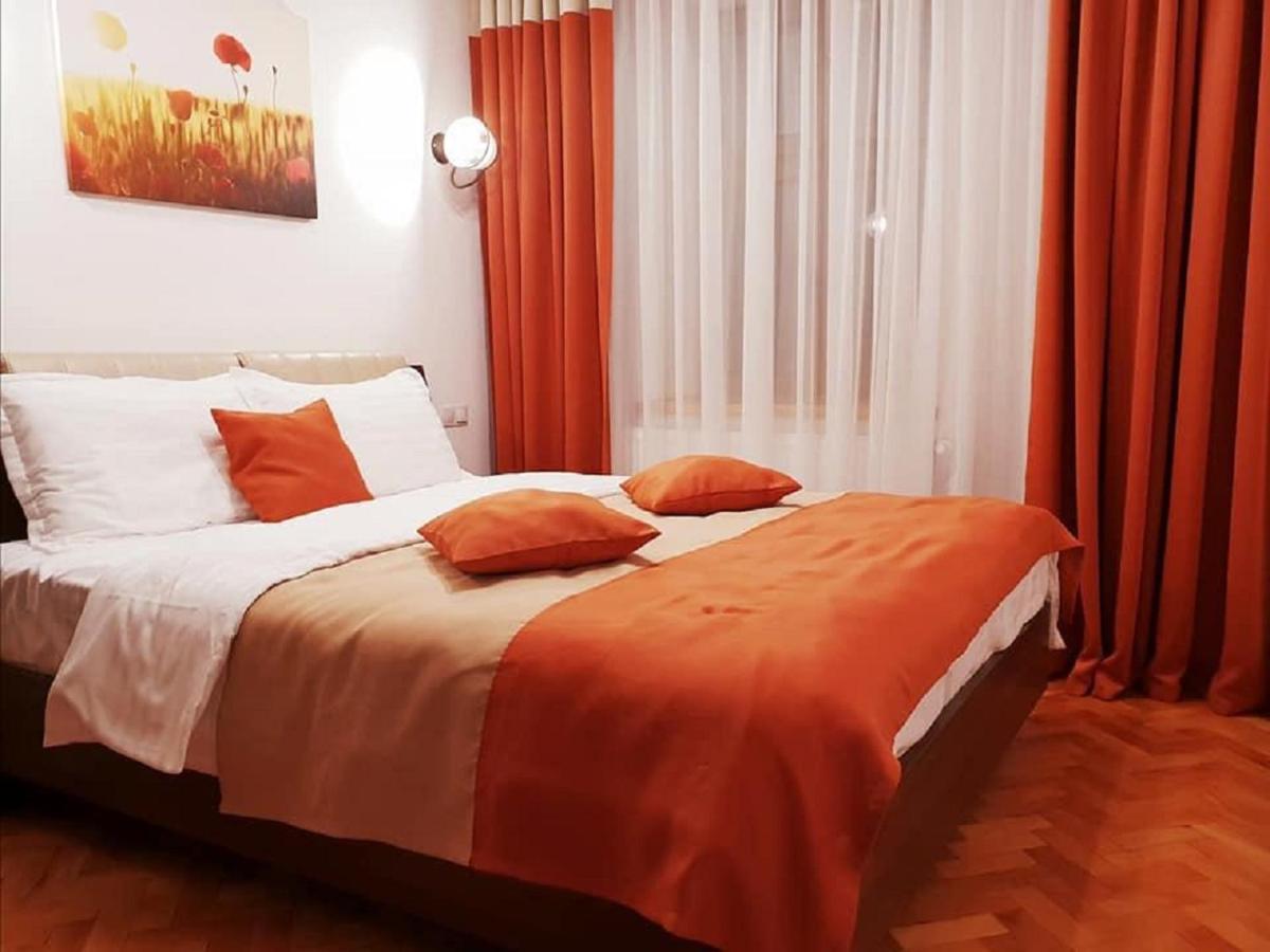 Studio Piata Mare Apartments Hermannstadt Exterior foto
